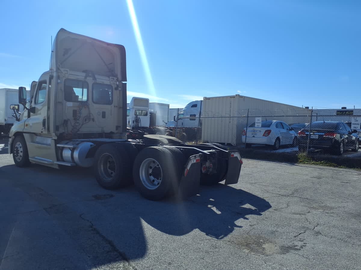 2016 Freightliner/Mercedes CASCADIA 125 656818