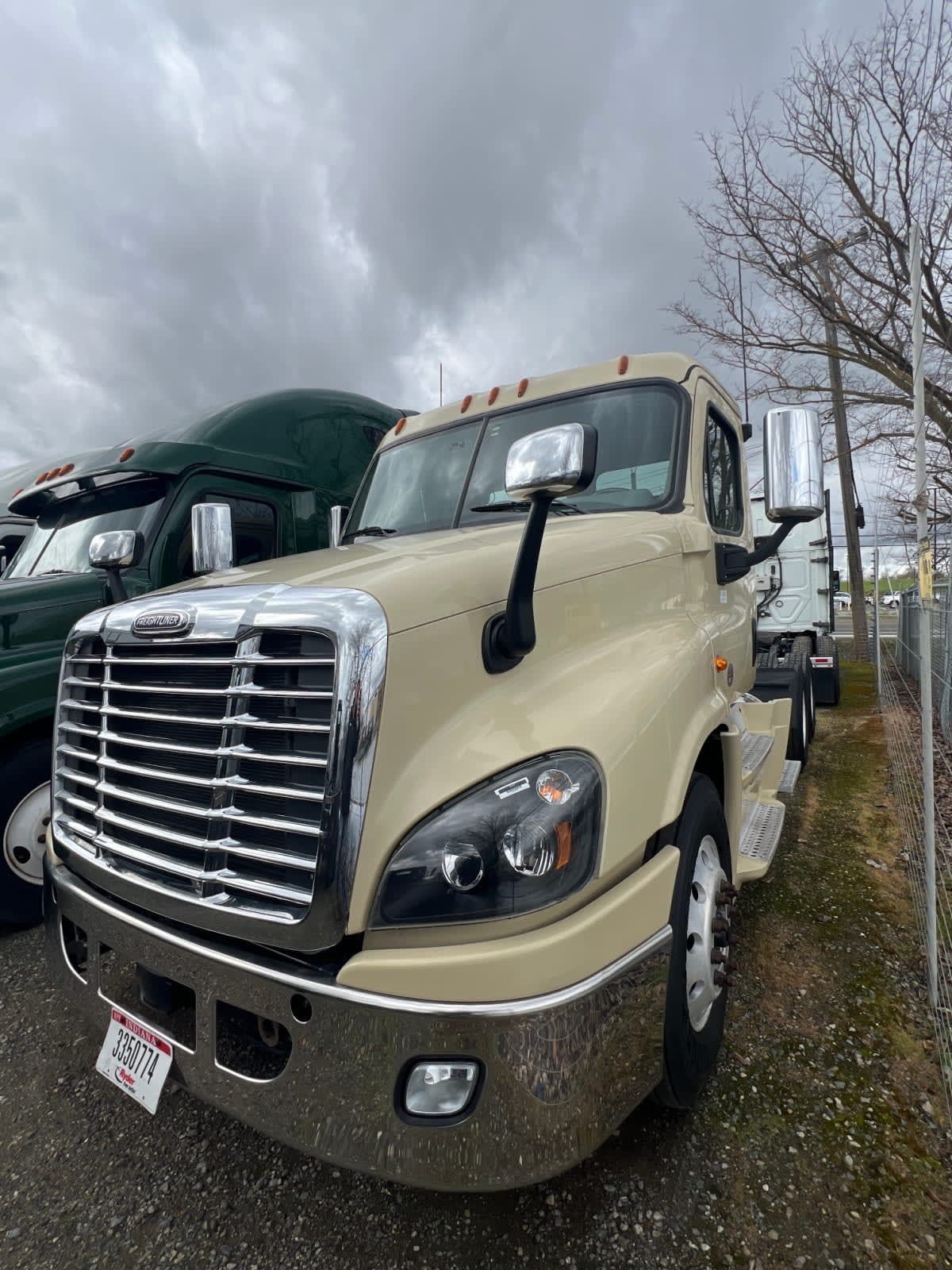 2016 Freightliner - image 1