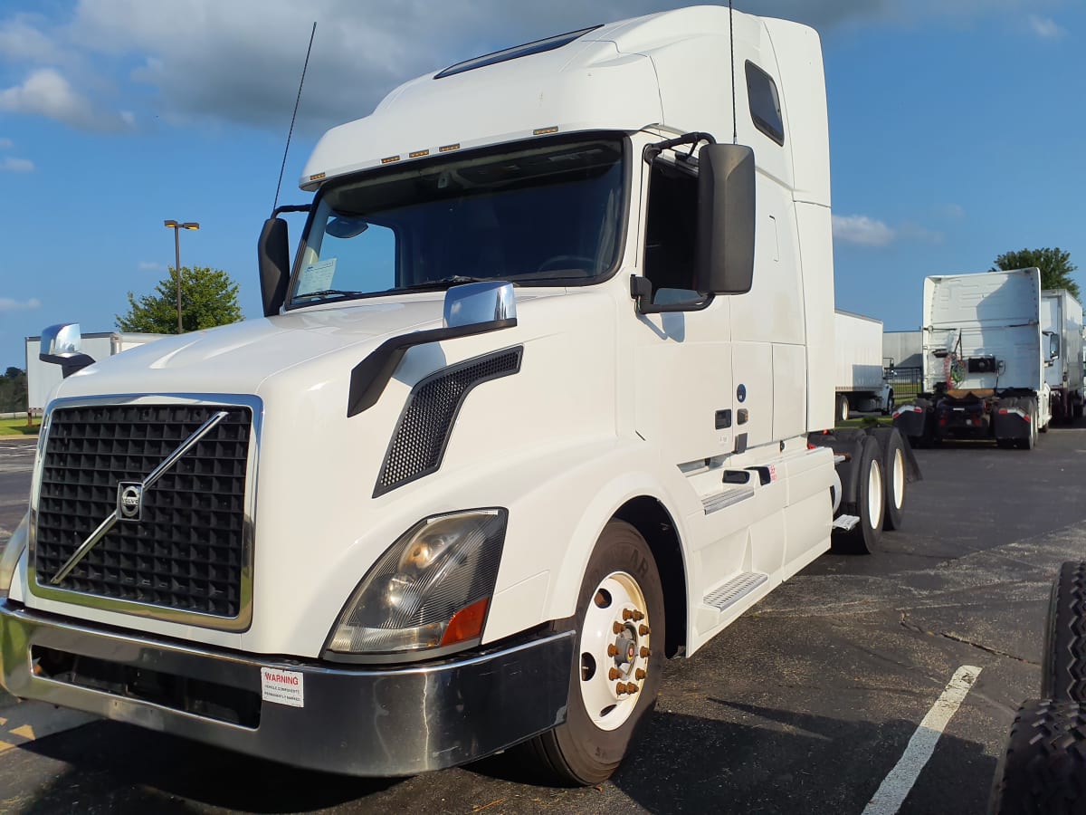 2016 Volvo VNL64TRACTOR 656929