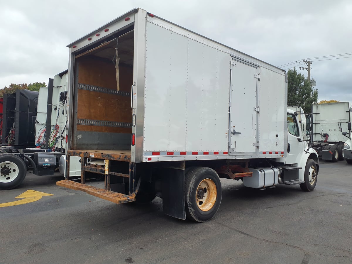 2016 Freightliner/Mercedes M2 106 656963