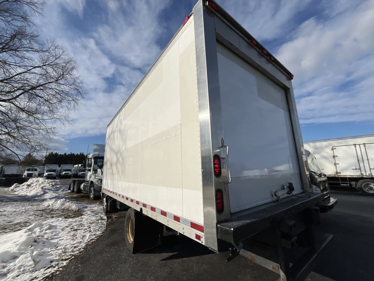 2016 Isuzu NRR 657099