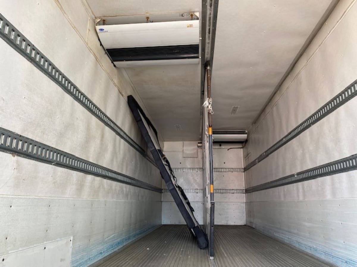 2016 Freightliner/Mercedes M2 106 657231