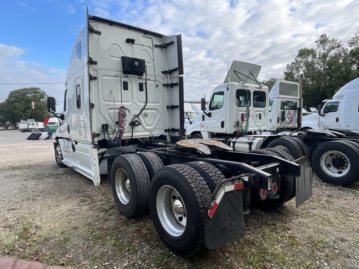 2016 Freightliner/Mercedes CASCADIA 125 657241