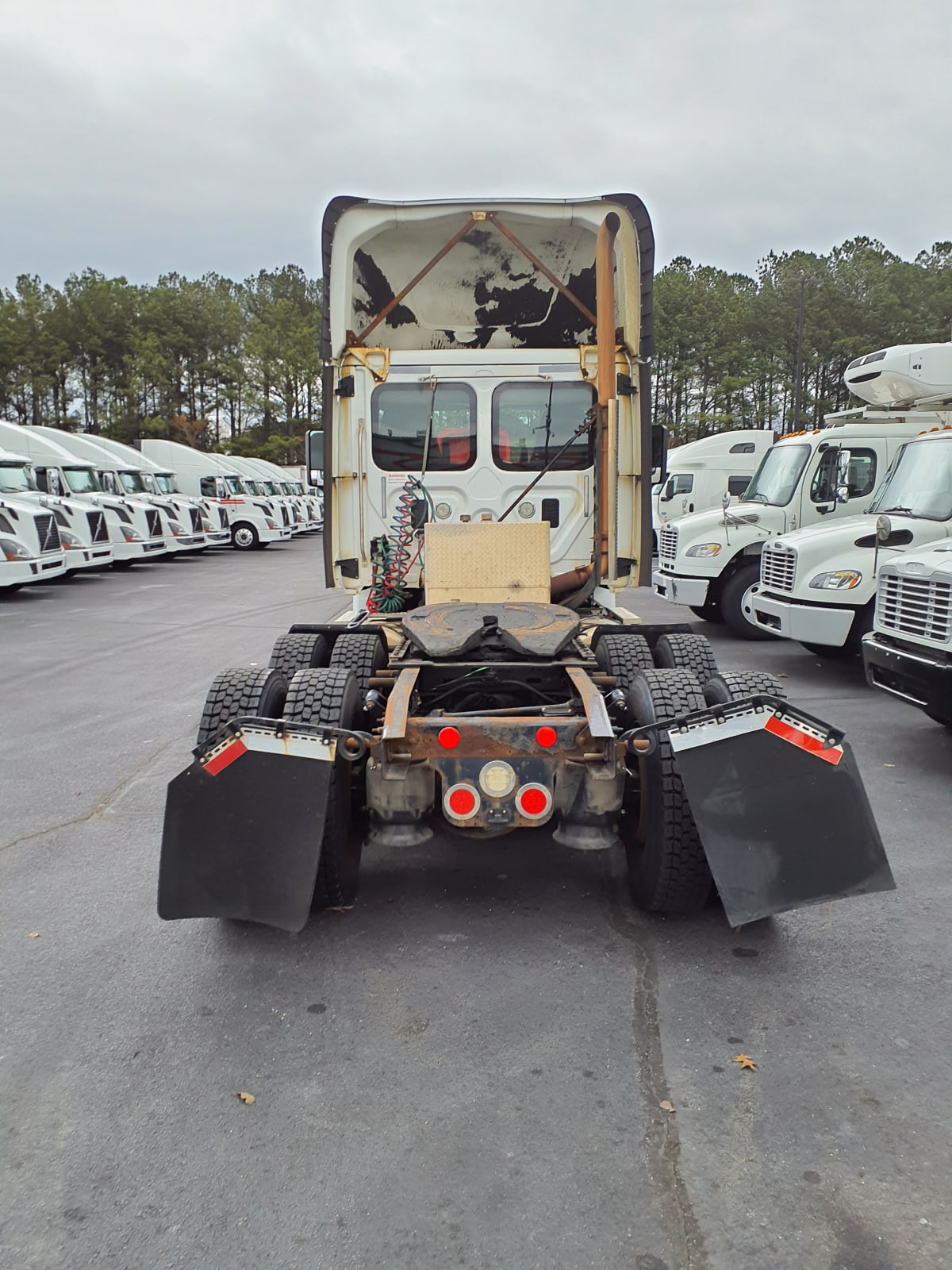 2016 Freightliner/Mercedes CASCADIA 125 657310