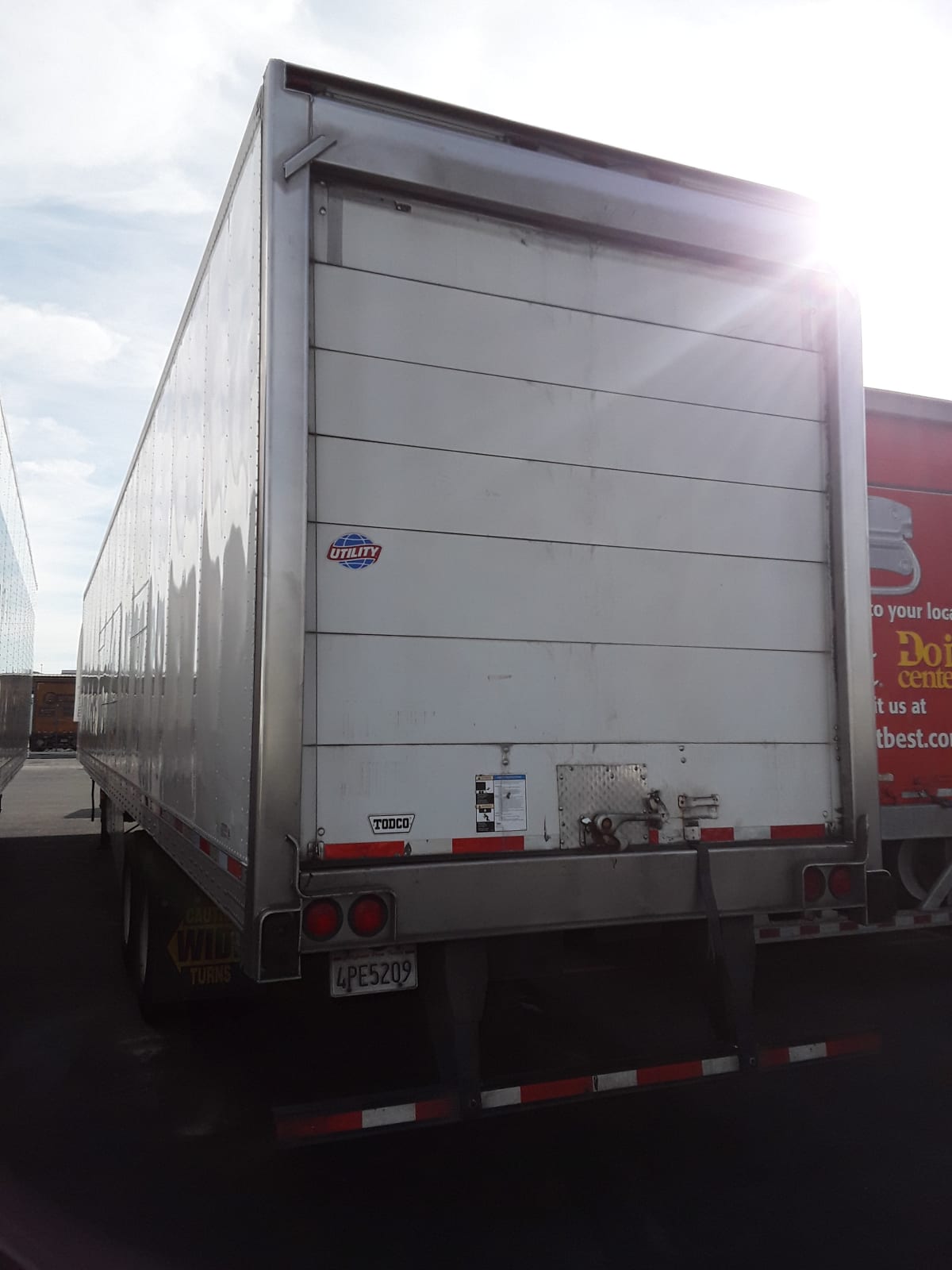 2017 Utility Trailers VS2RA 53/162/102 657327