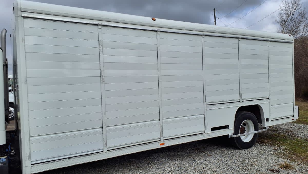 2016 Freightliner/Mercedes M2 106 657334