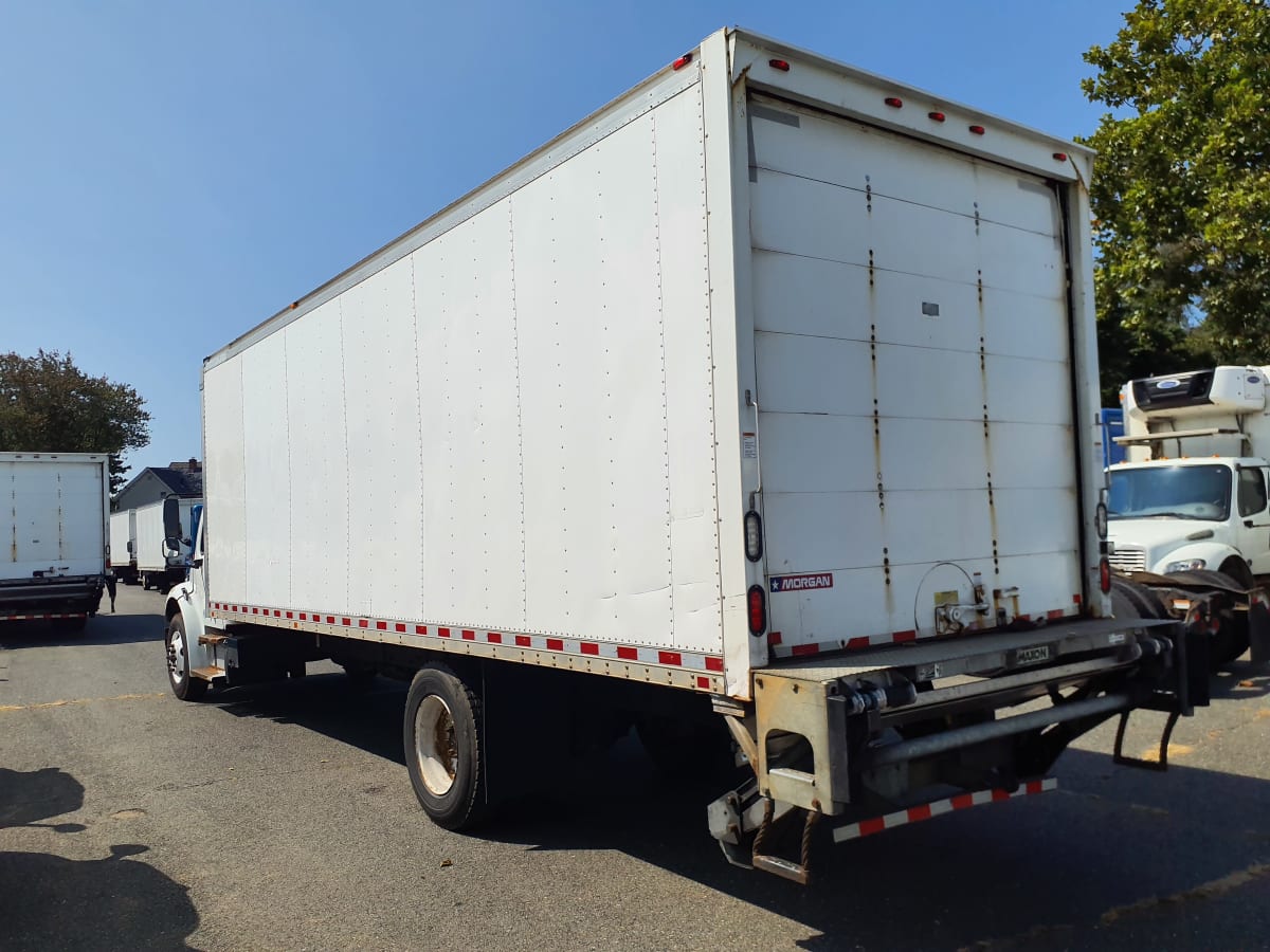 2016 Freightliner/Mercedes M2 106 657416