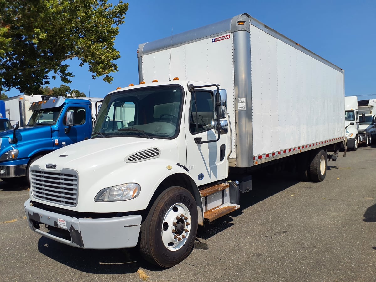 2016 Freightliner/Mercedes M2 106 657416