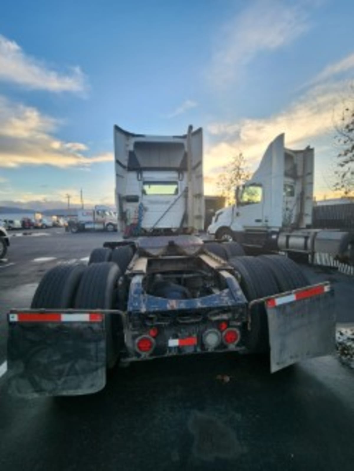 2016 Volvo VNL64TRACTOR 657535