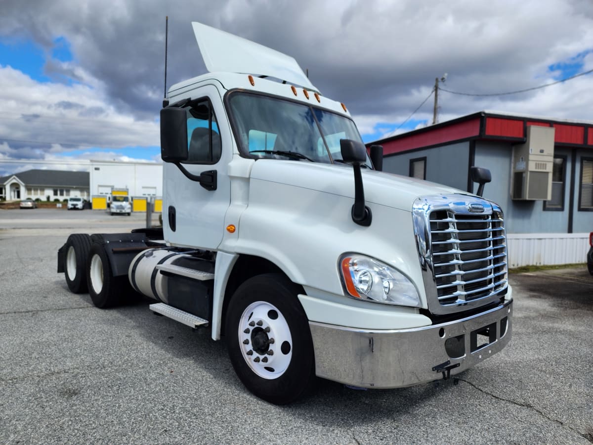 2016 Freightliner/Mercedes CASCADIA 125 657546