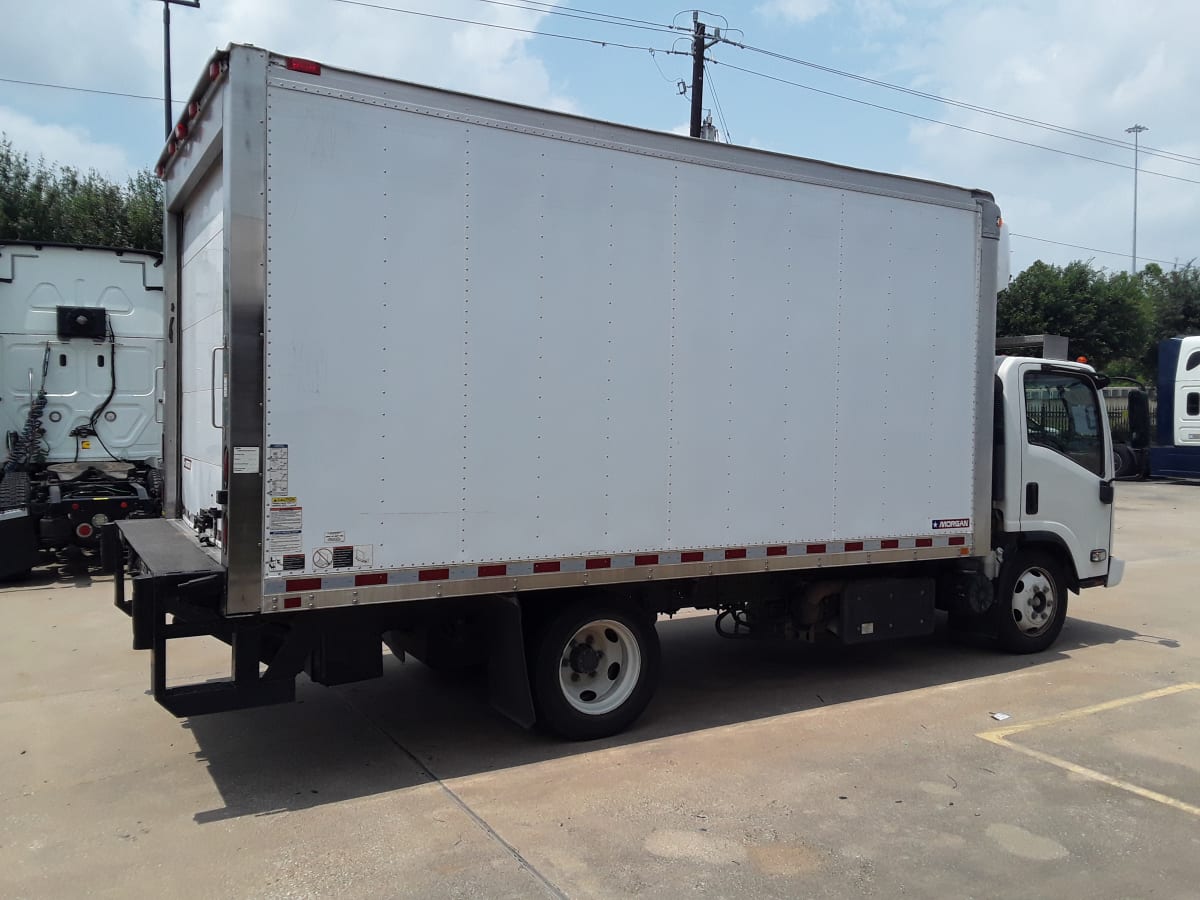 2016 Isuzu NPR 657565