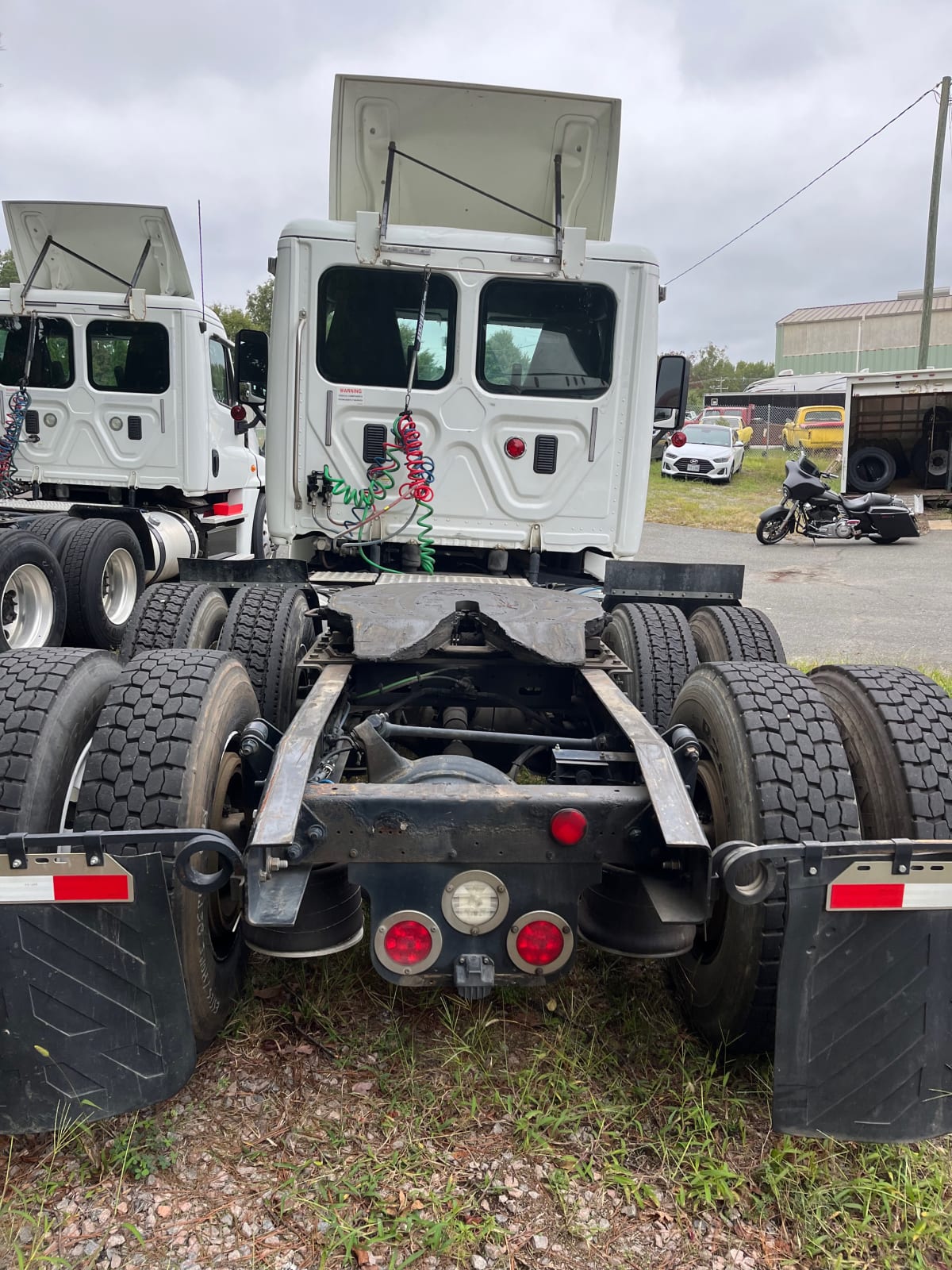 2016 Freightliner/Mercedes CASCADIA 125 657605