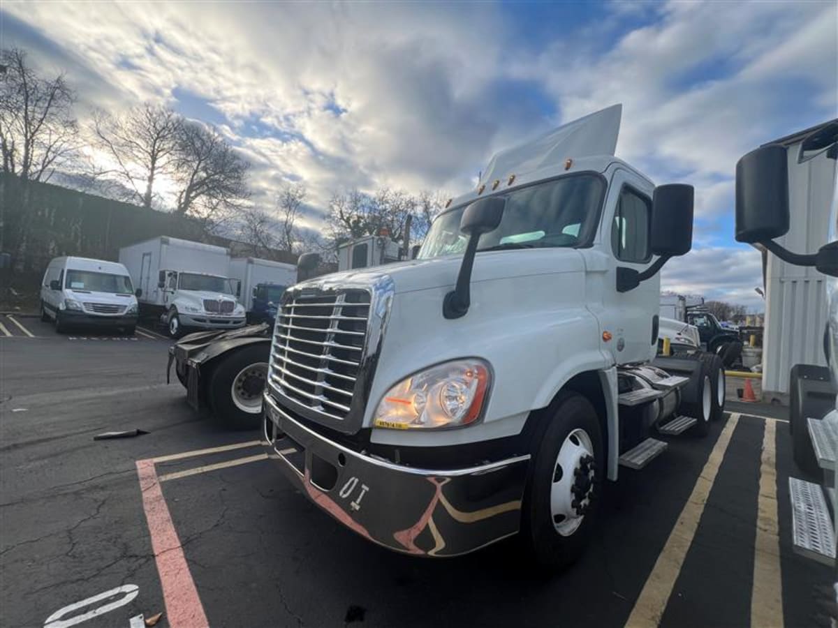 2016 Freightliner/Mercedes CASCADIA 125 657614