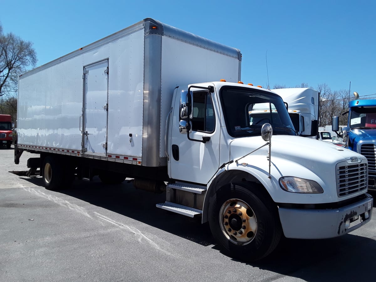 2016 Freightliner/Mercedes M2 106 657696