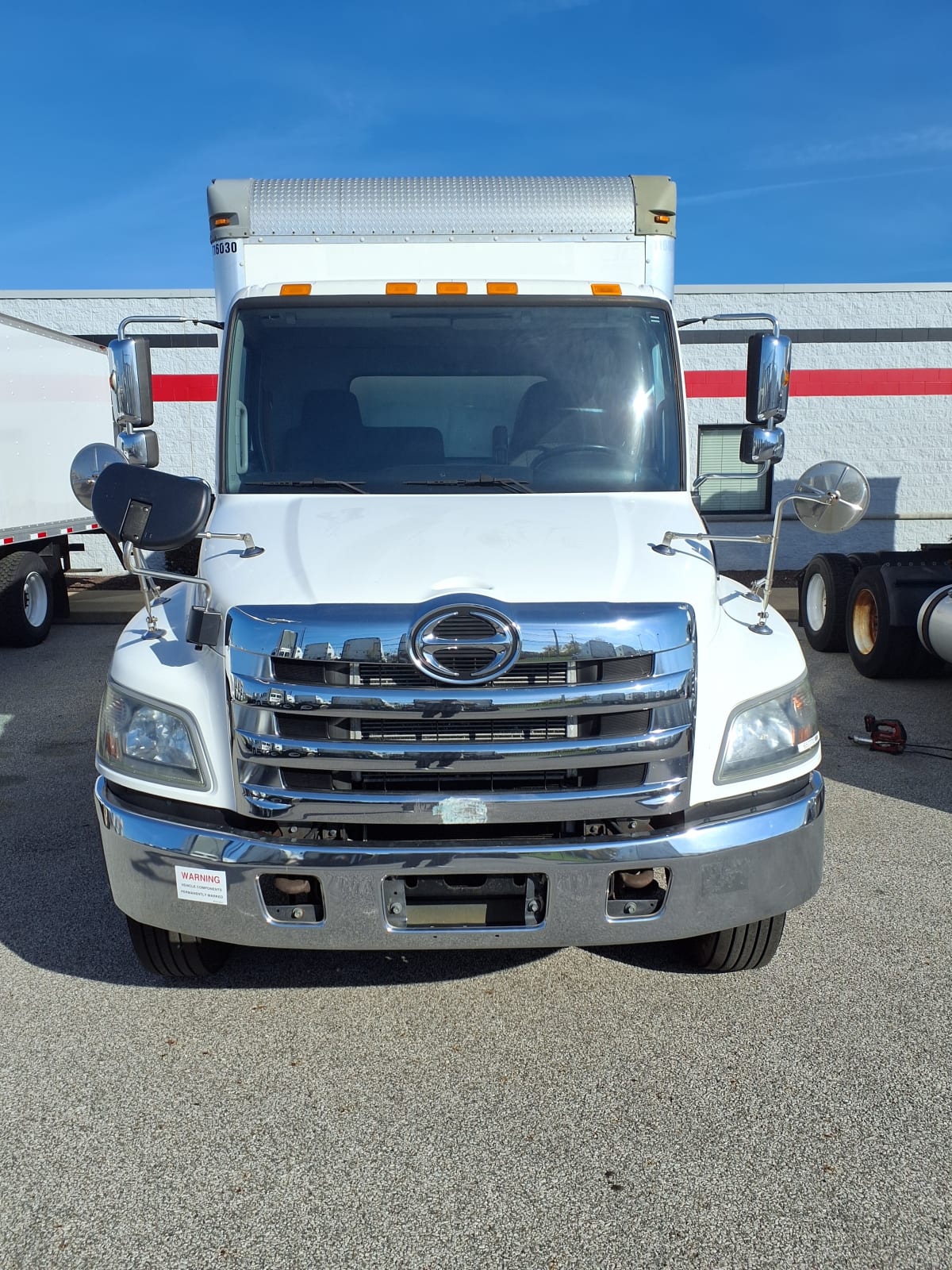 2016 Hino 338 657770