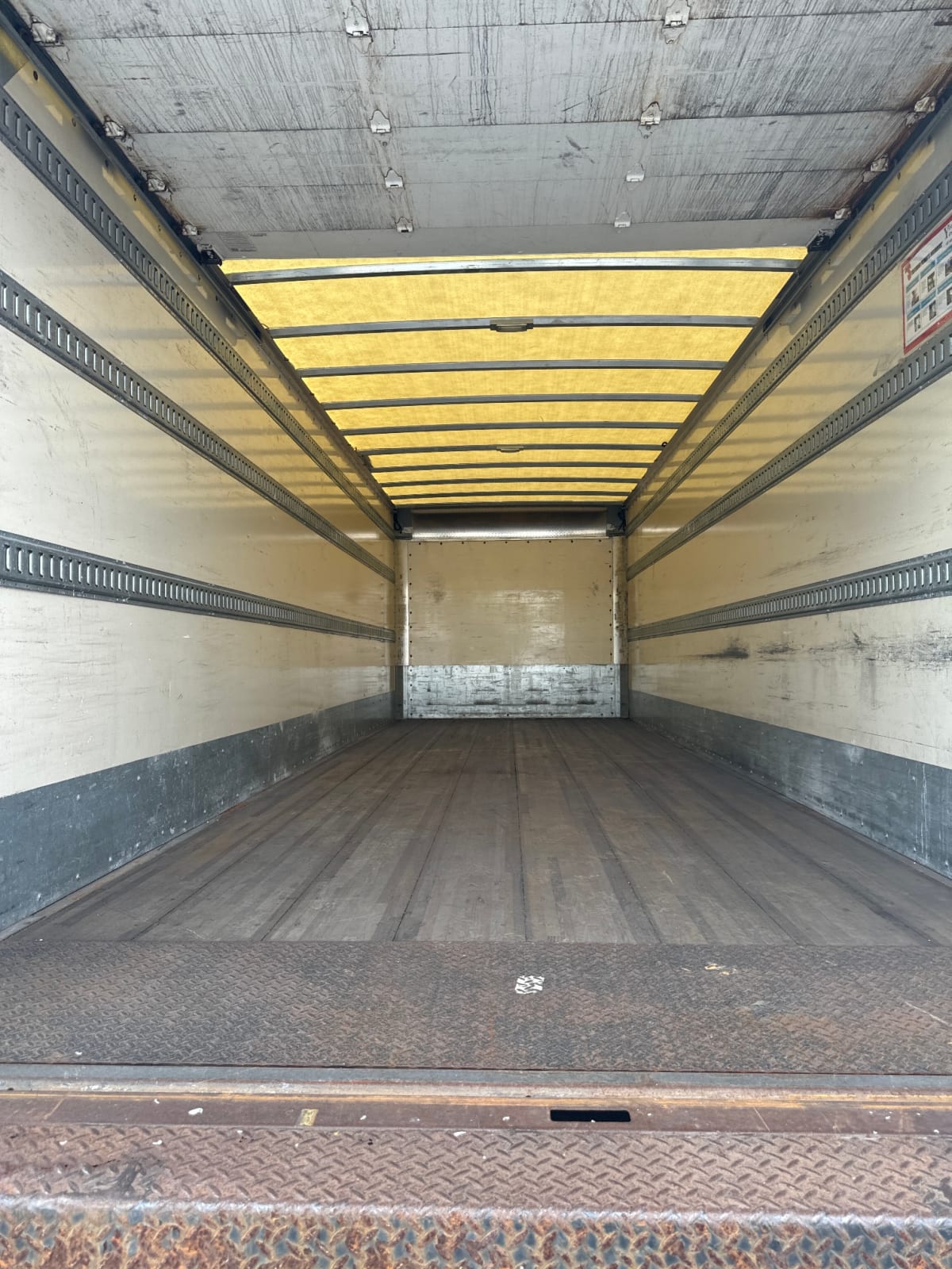 2016 Hino 338 657772