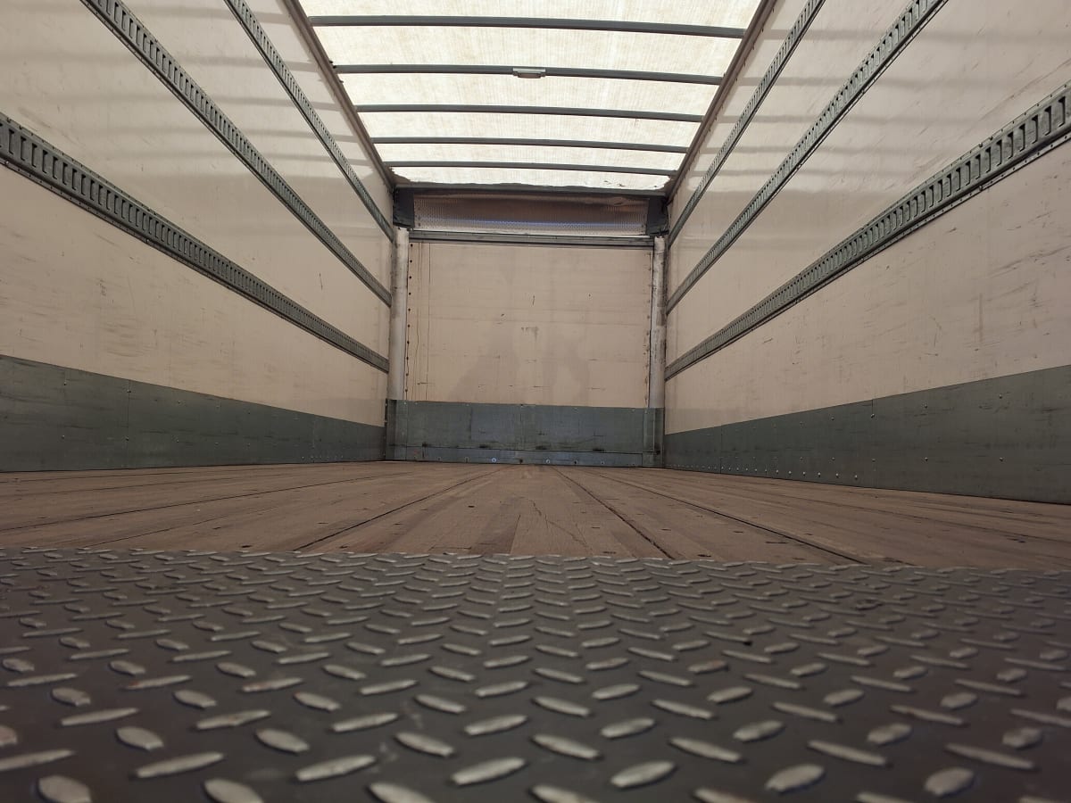 2016 Hino 338 657797