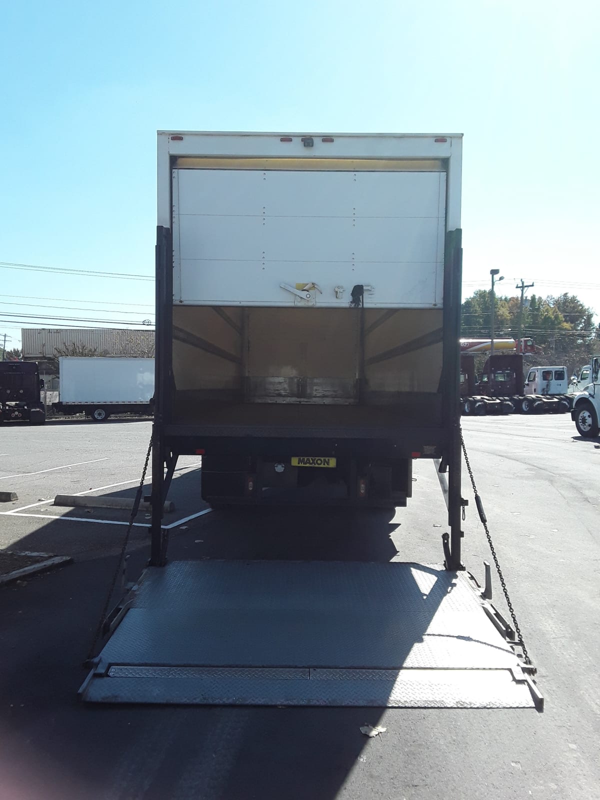 2016 Hino 338 657846