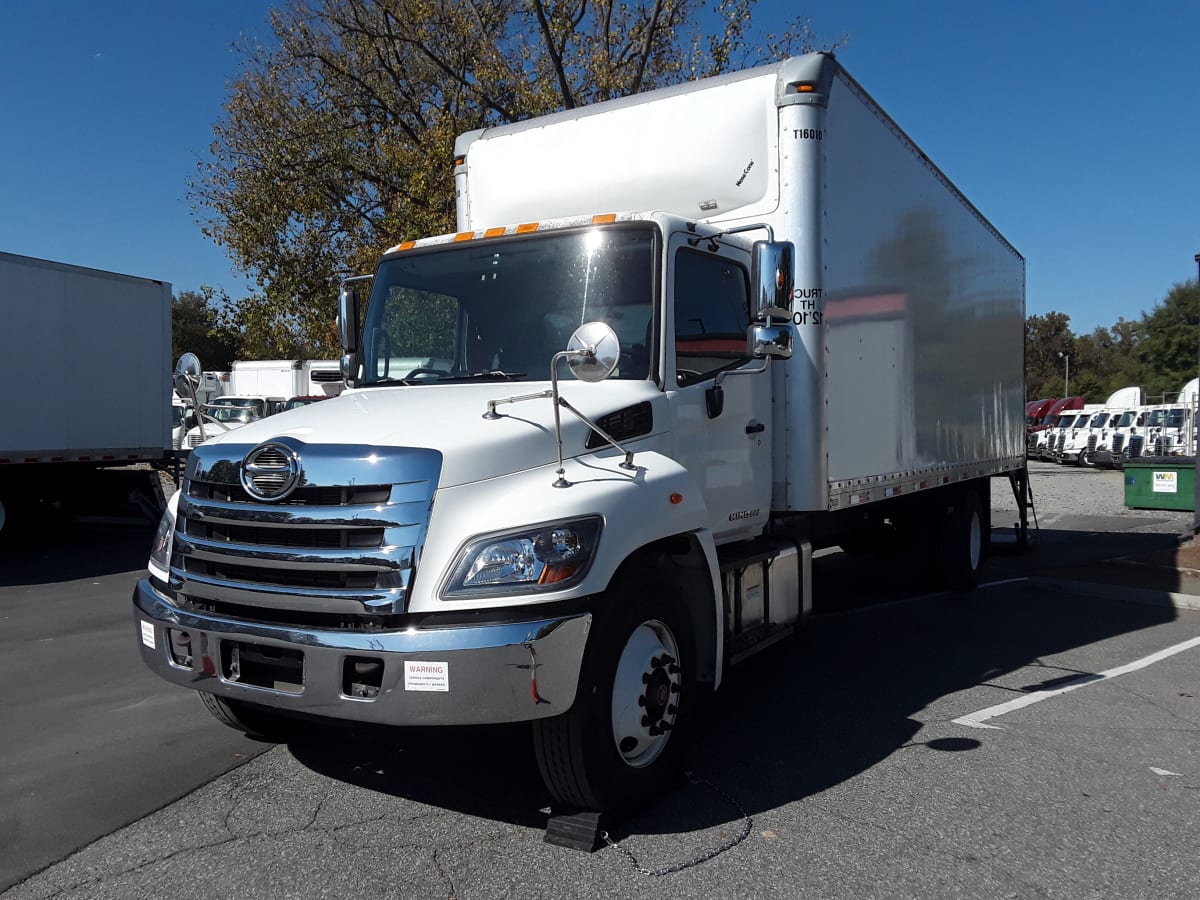 2016 Hino 338 657846