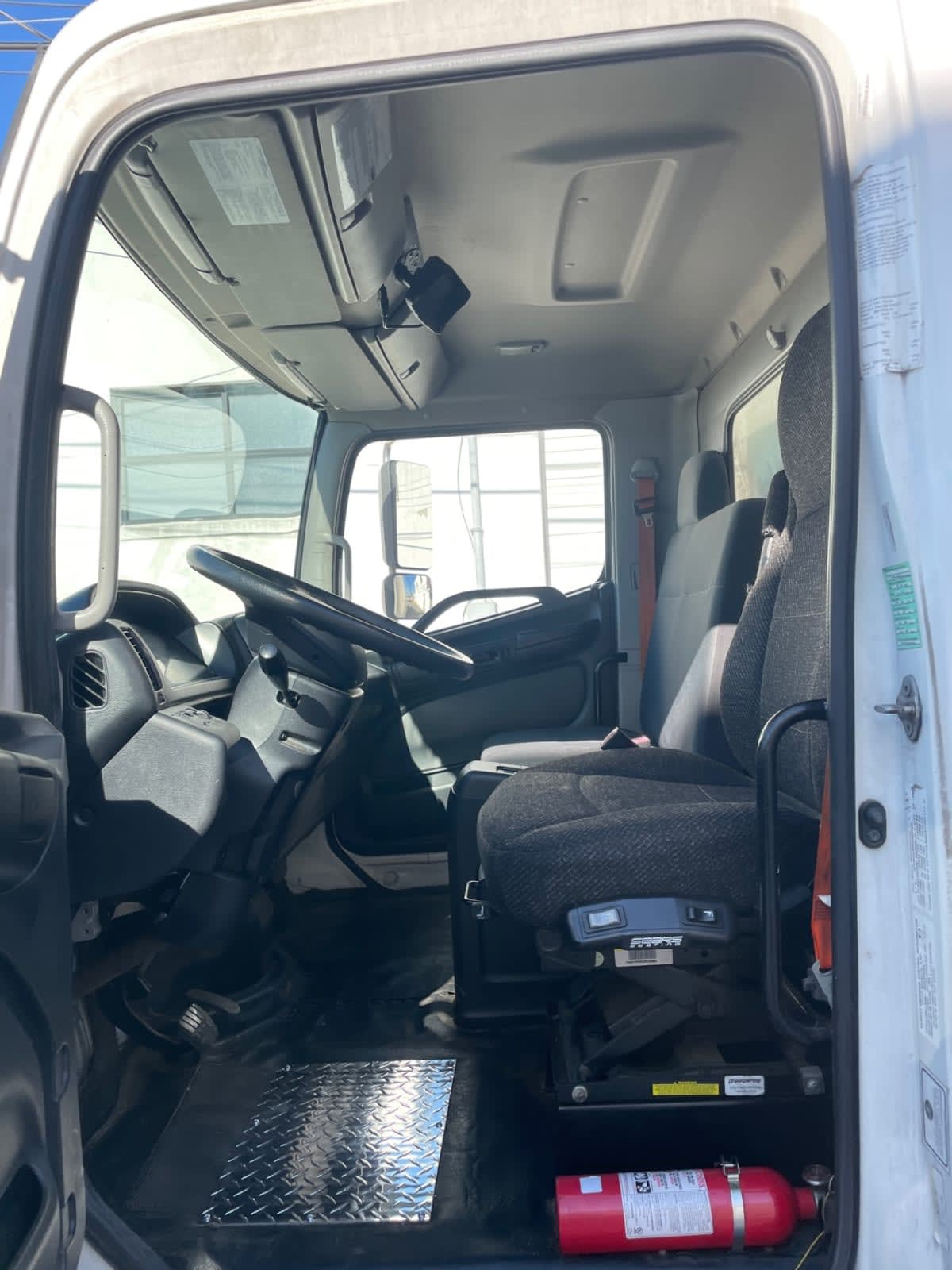 2016 Hino 338 657855