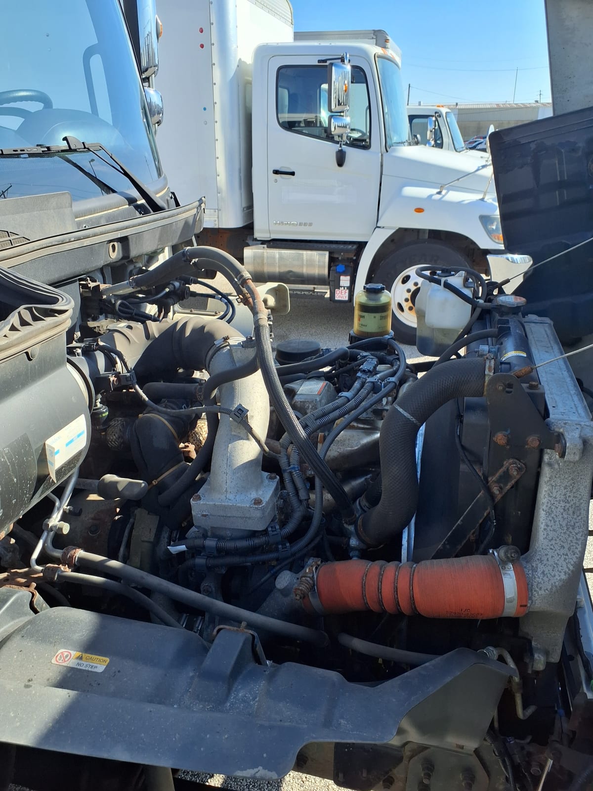 2016 Hino 338 657859