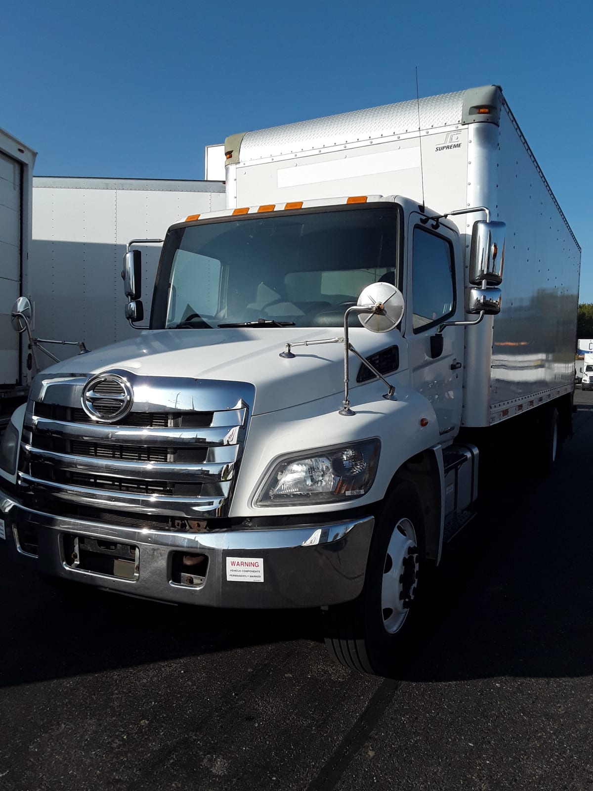 2016 Hino 338 657868