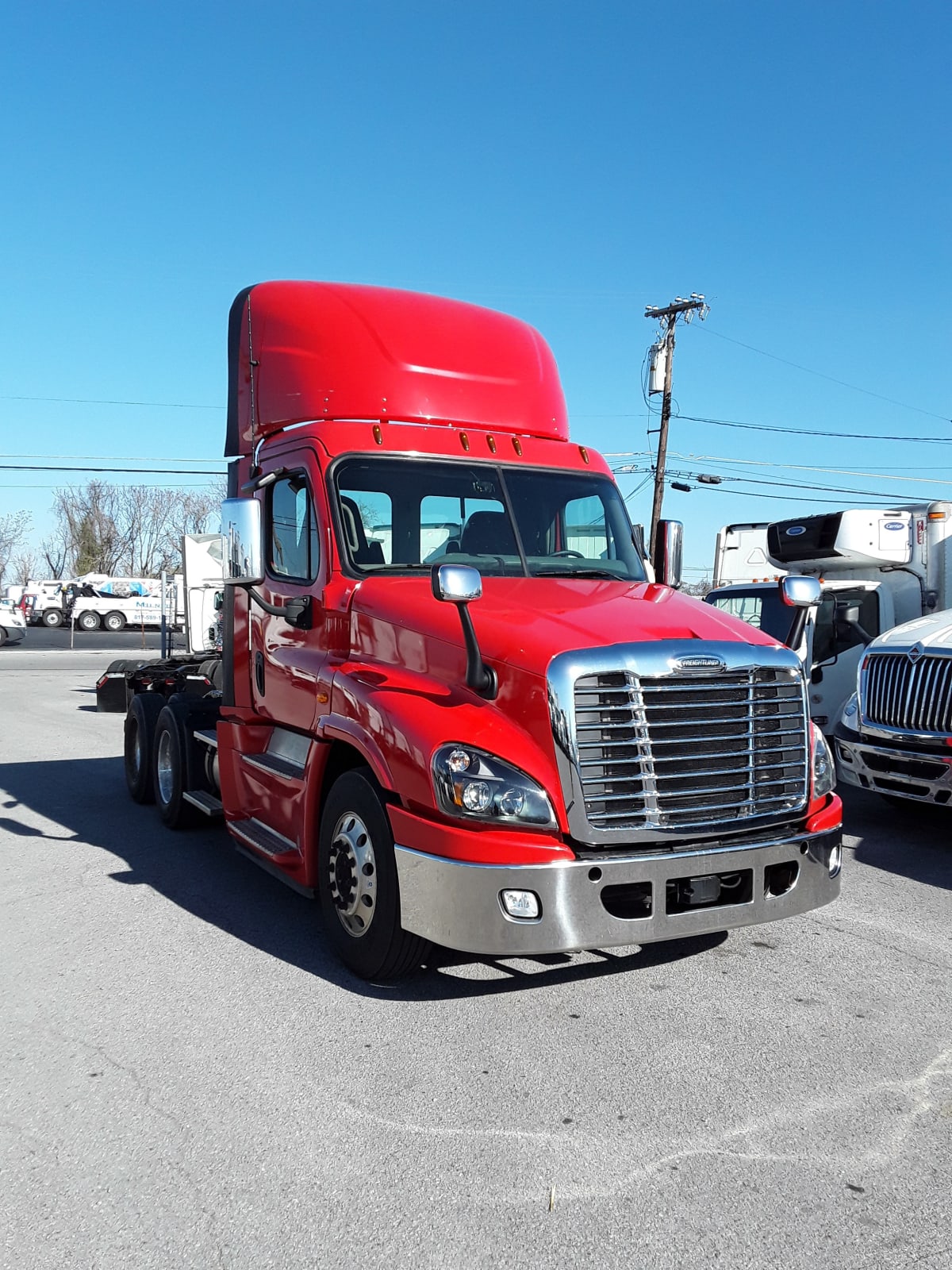 2016 Freightliner/Mercedes CASCADIA 125 657875