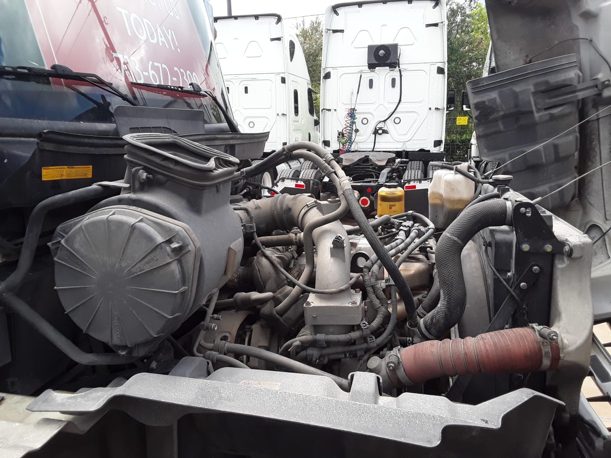 2016 Hino 338 657905