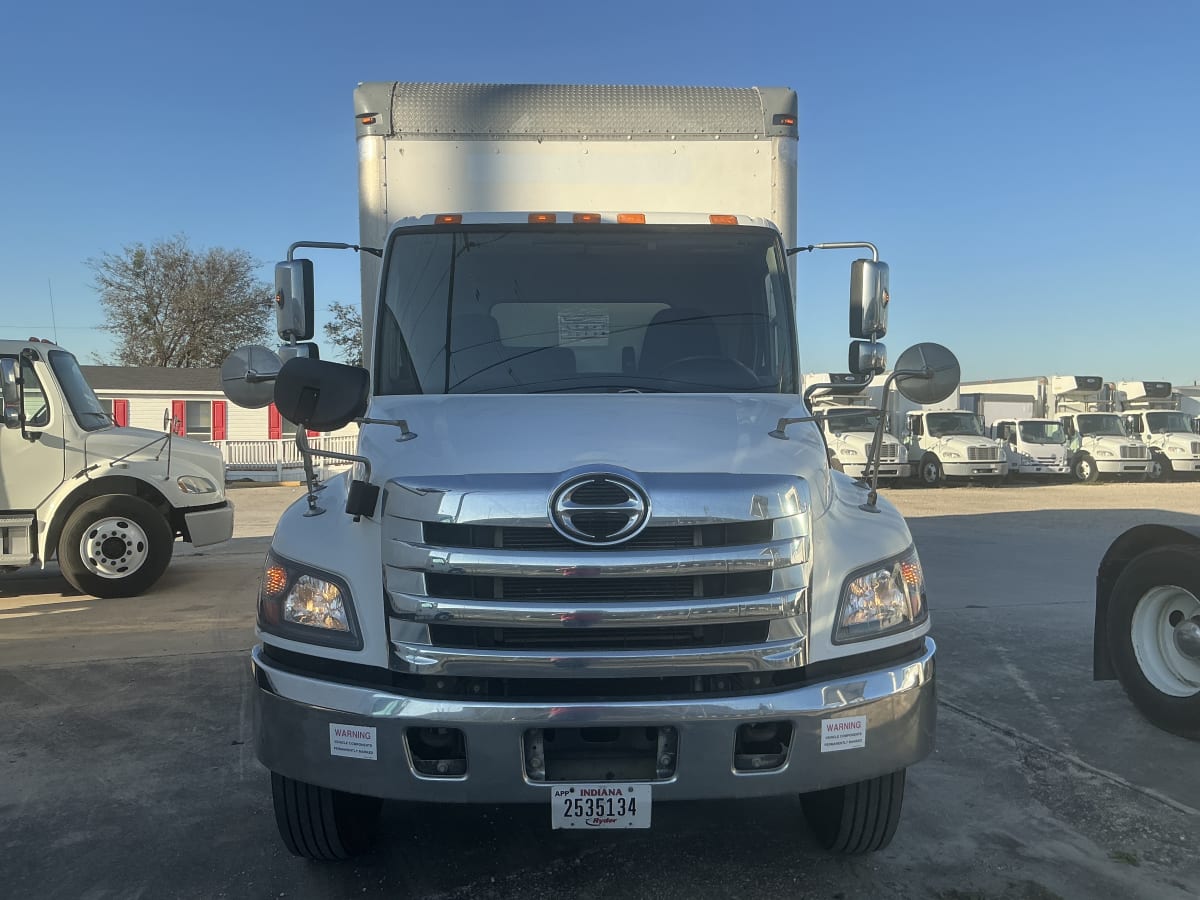 2016 Hino 338 657907