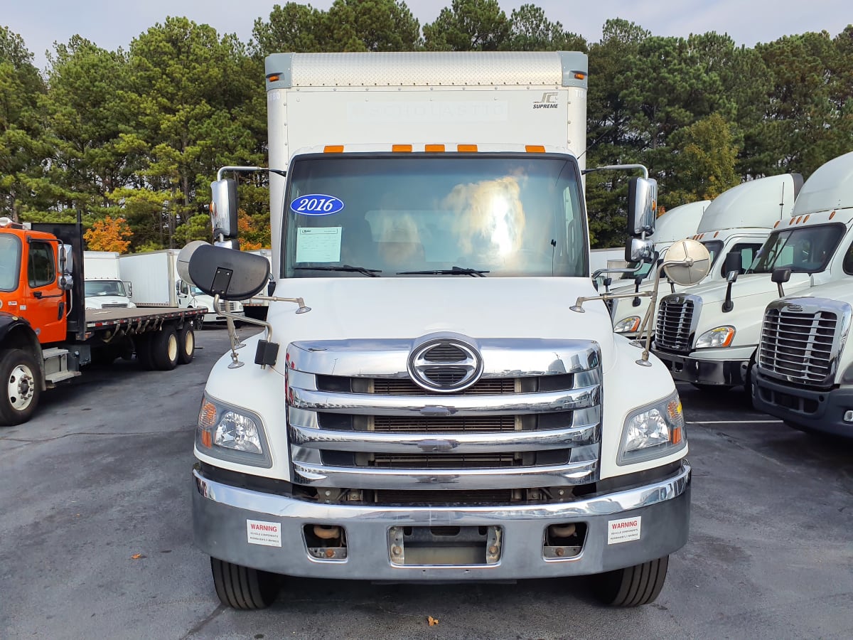 2016 Hino 338 657915