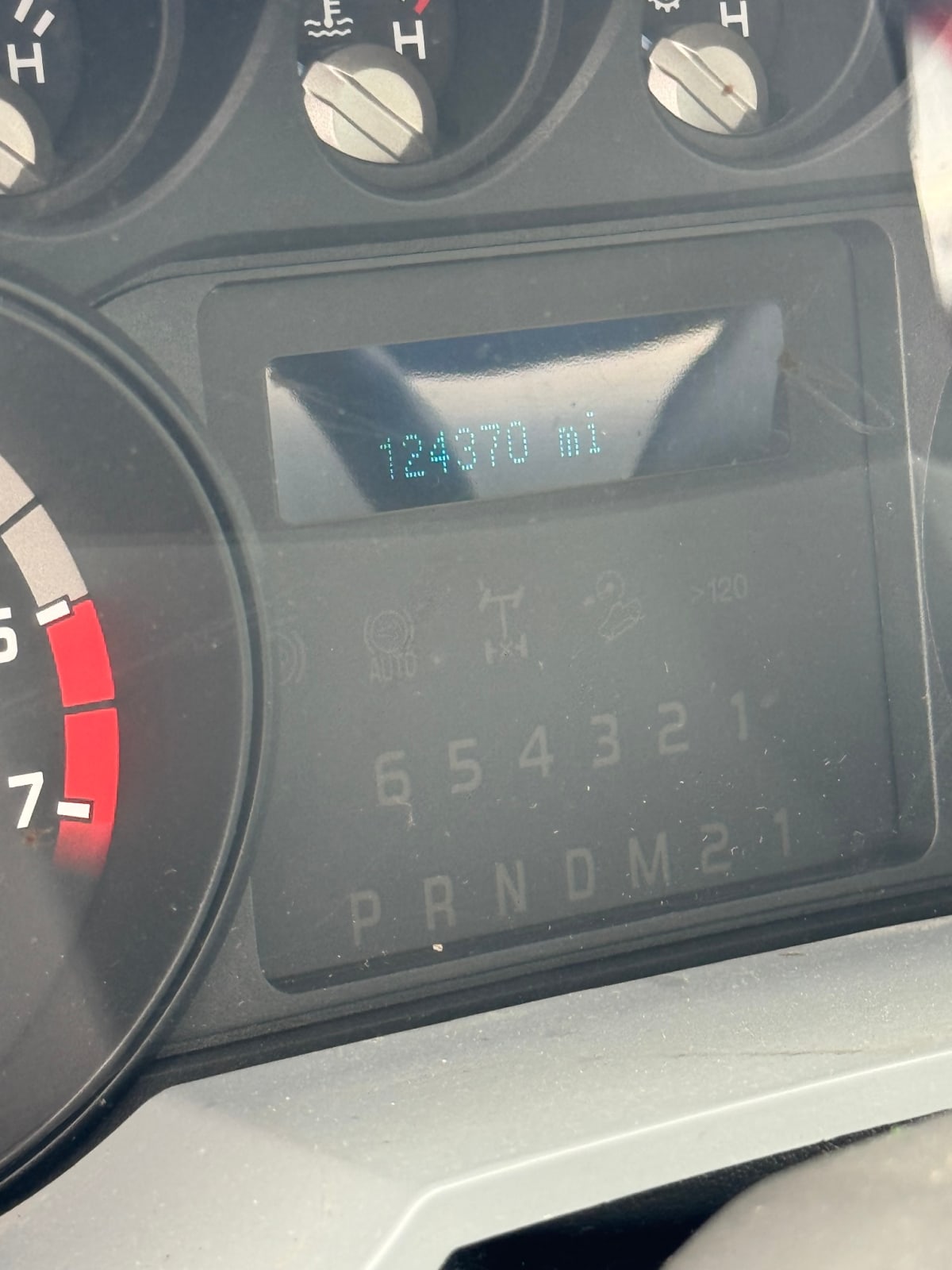 2016 Ford Motor Company F350 658240