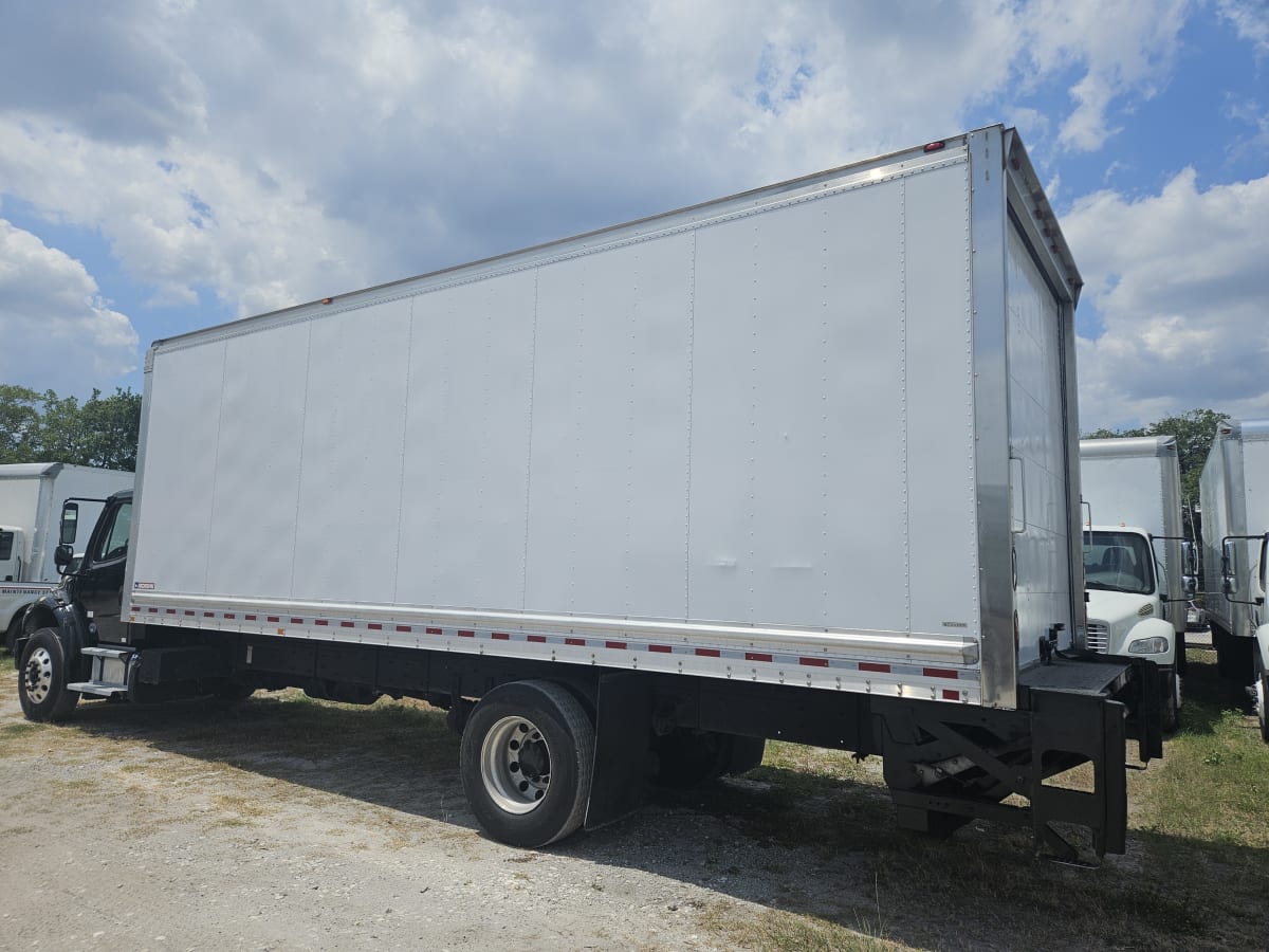 2016 Freightliner/Mercedes M2 106 658428