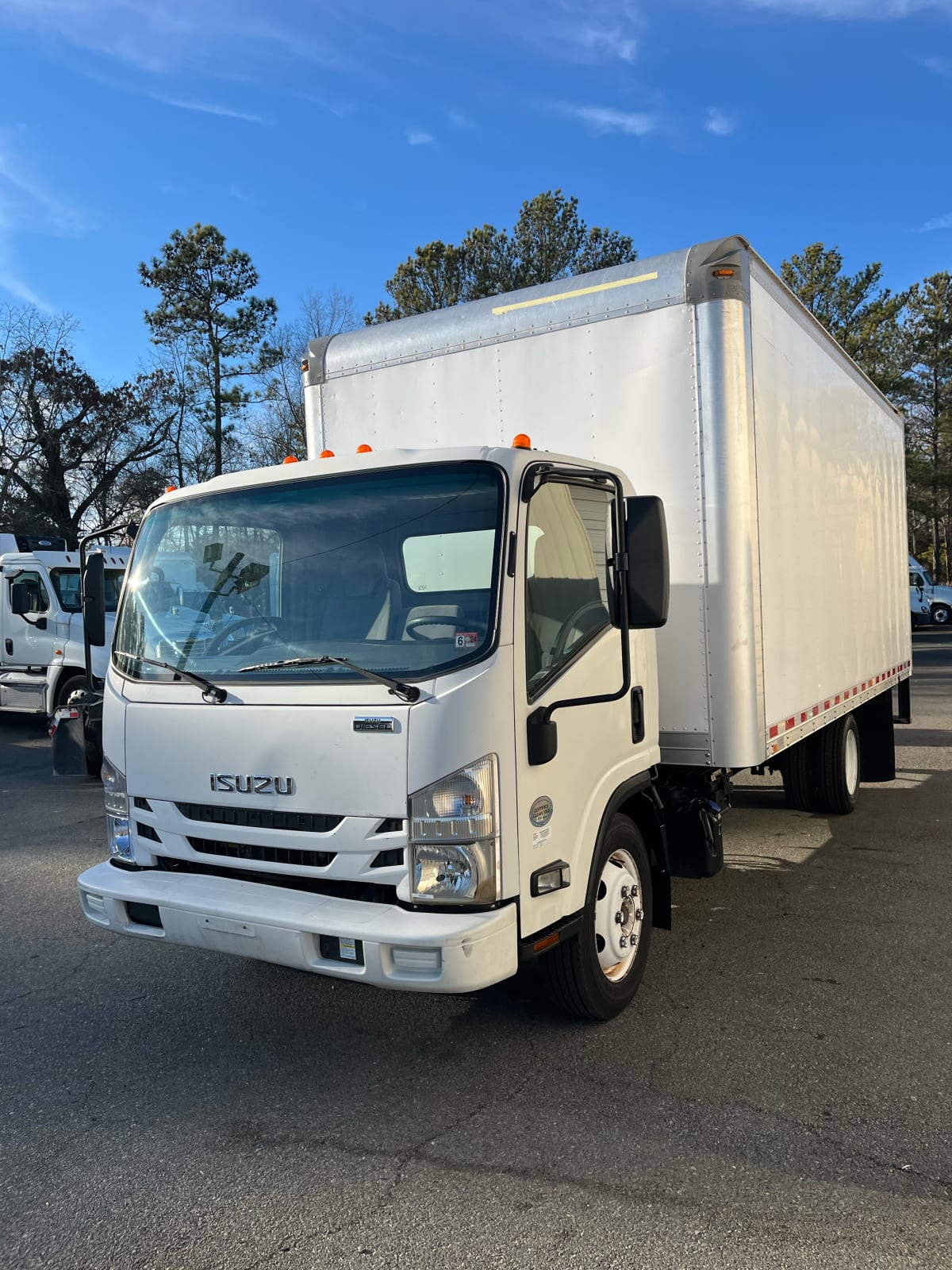 2016 Isuzu NRR 658465