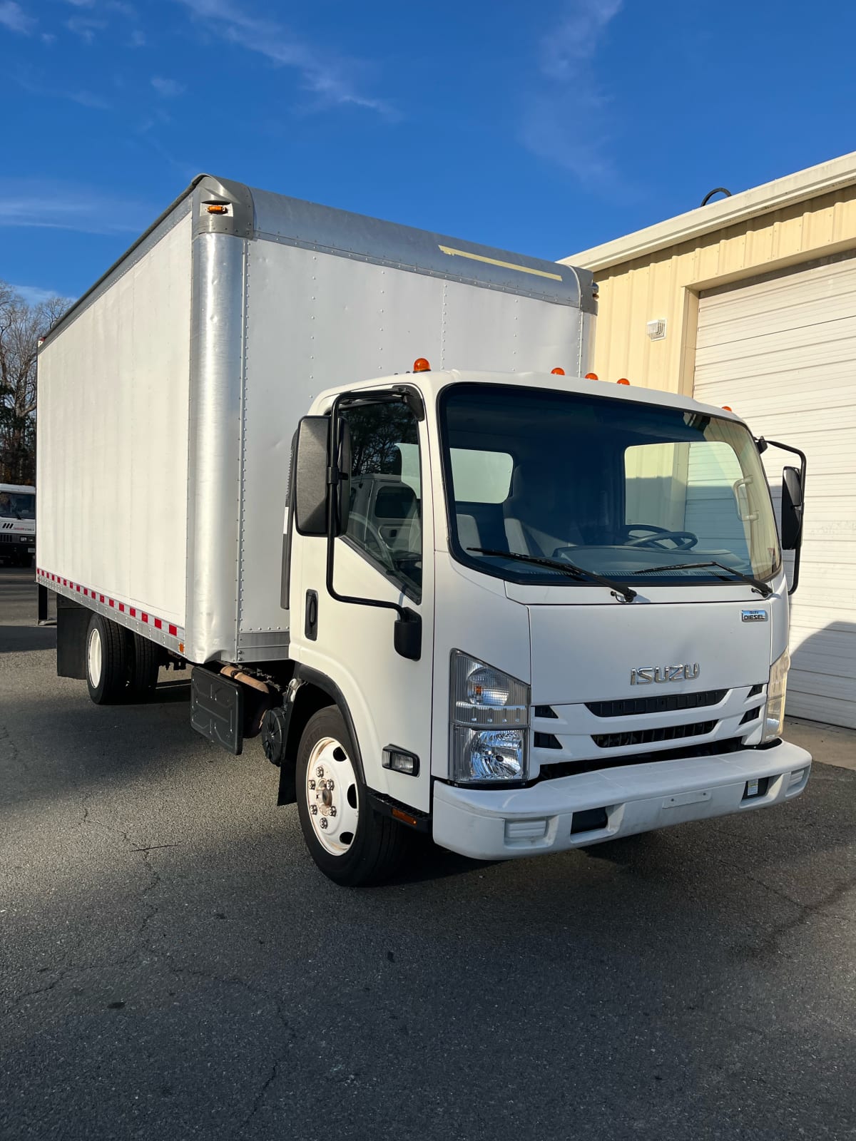 2016 Isuzu NRR 658465