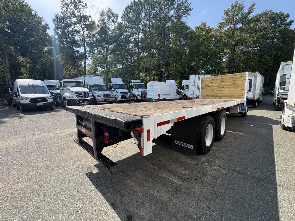 2017 Freightliner M2 106 in Ashland, VA — photo 4