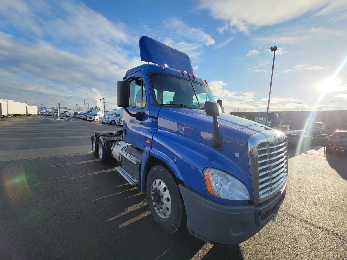 2016 Freightliner/Mercedes CASCADIA 125 658784