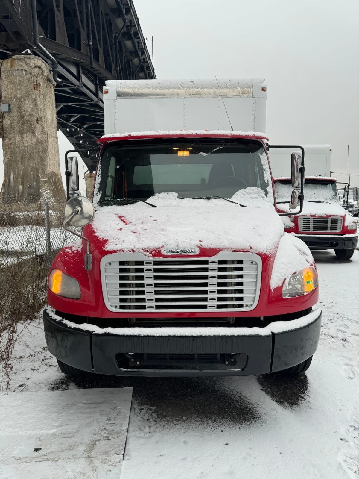 2016 Freightliner/Mercedes M2 106 658985