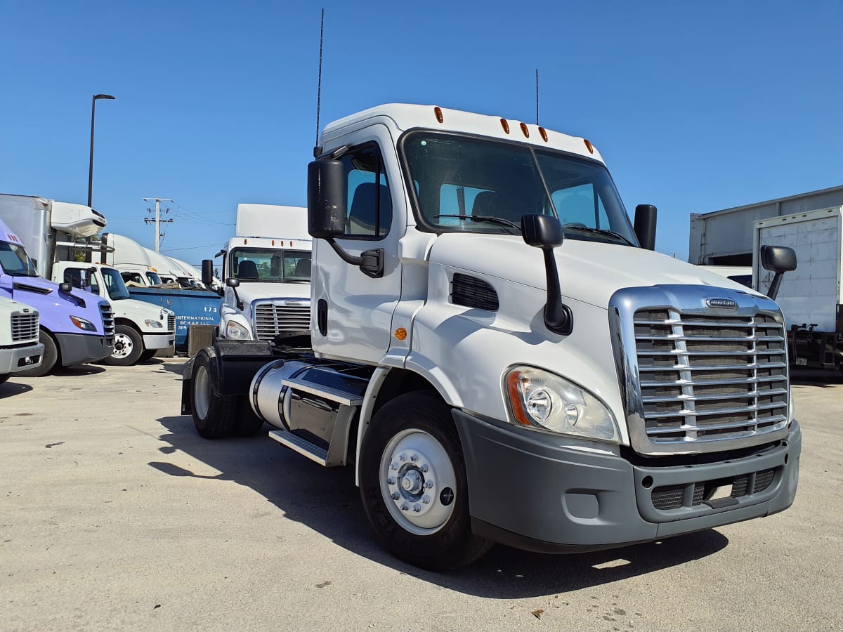 2016 Freightliner/Mercedes CASCADIA 113 658998