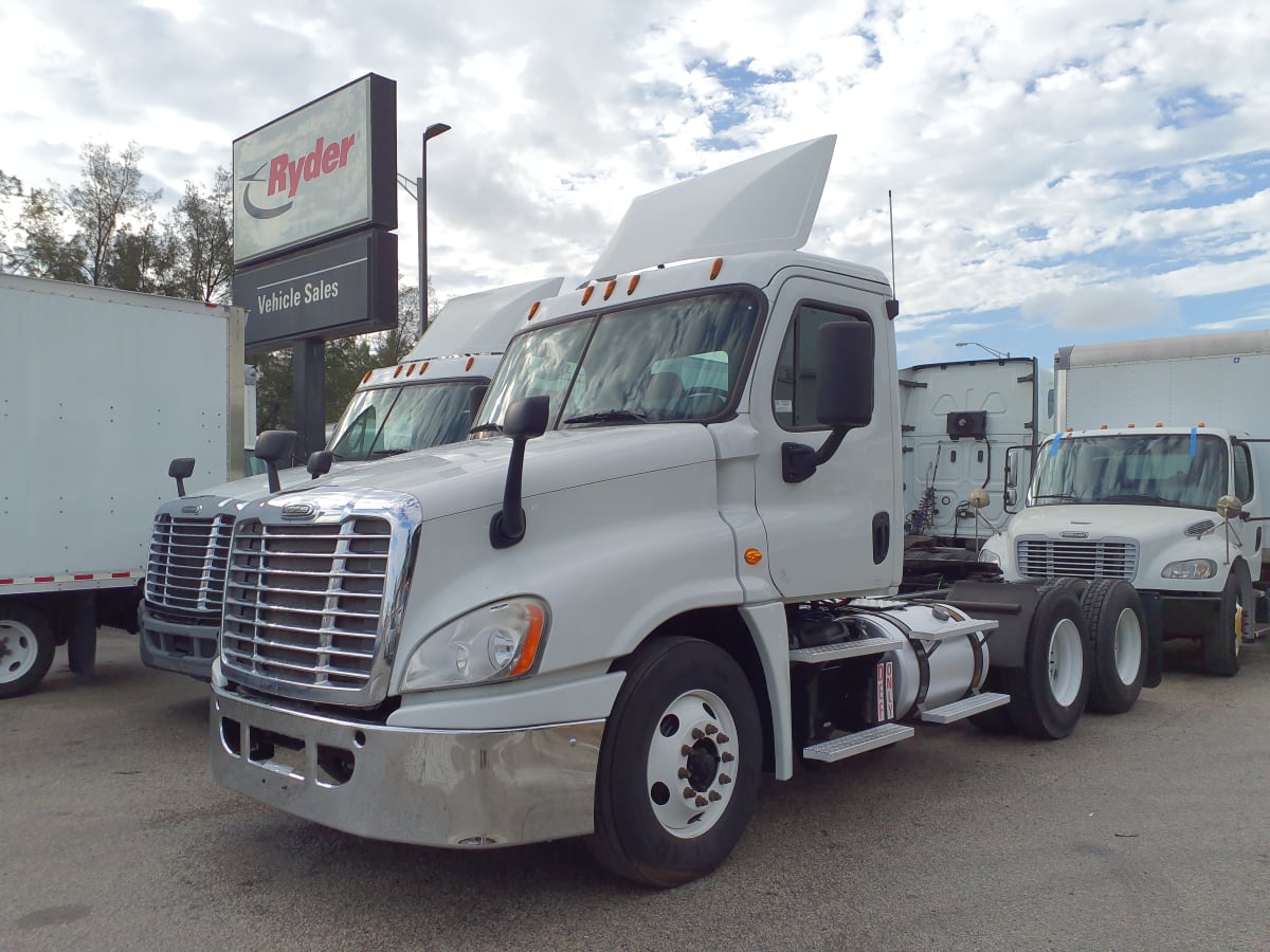 2016 Freightliner/Mercedes CASCADIA 125 659035