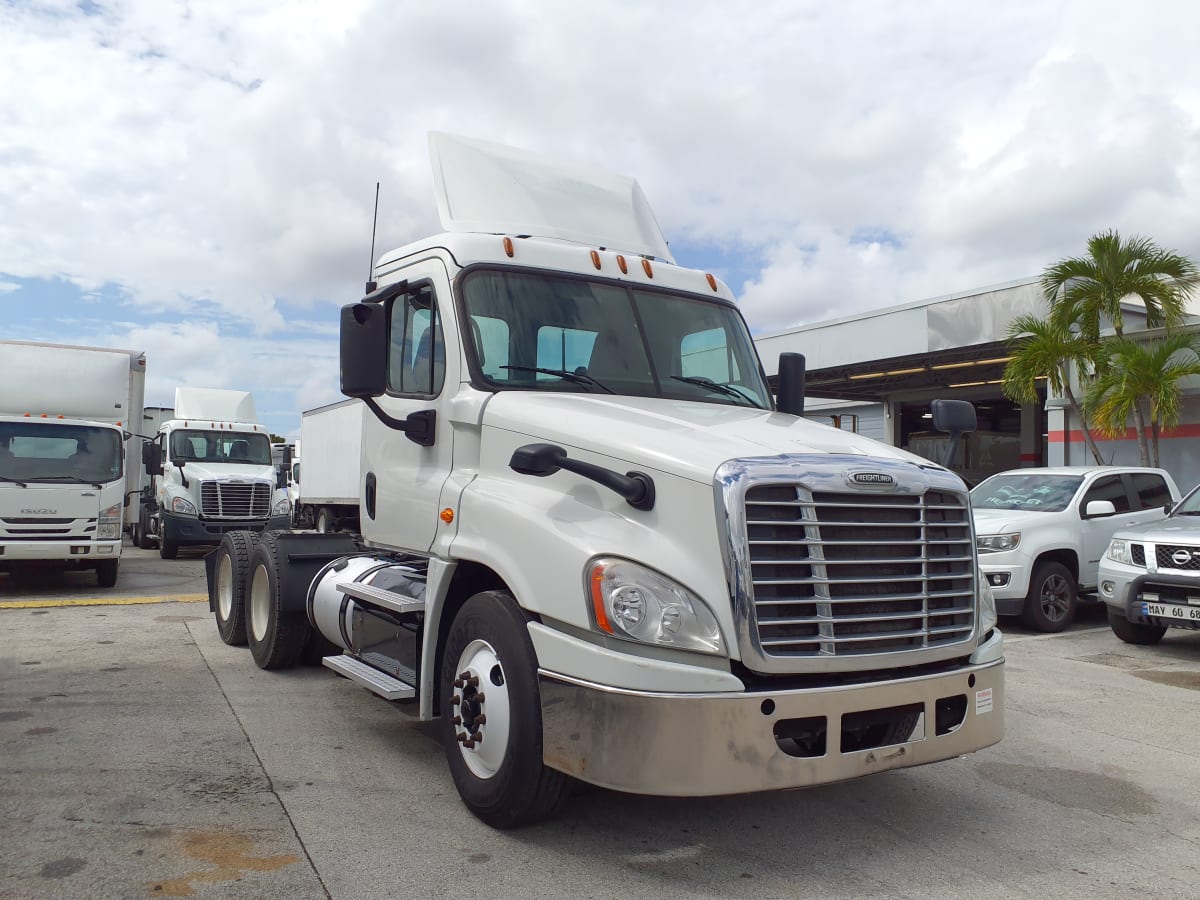 2016 Freightliner/Mercedes CASCADIA 125 659039