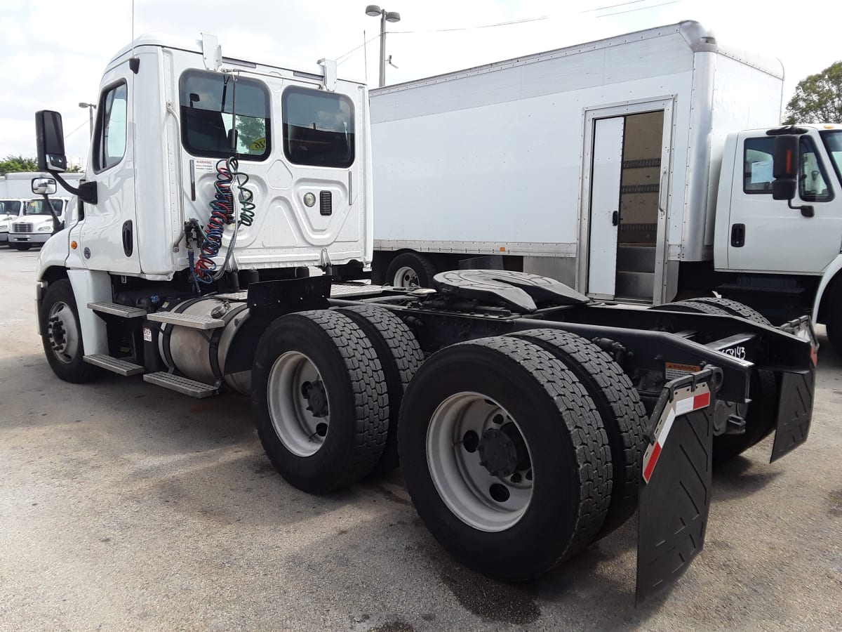 2016 Freightliner/Mercedes CASCADIA 125 659143