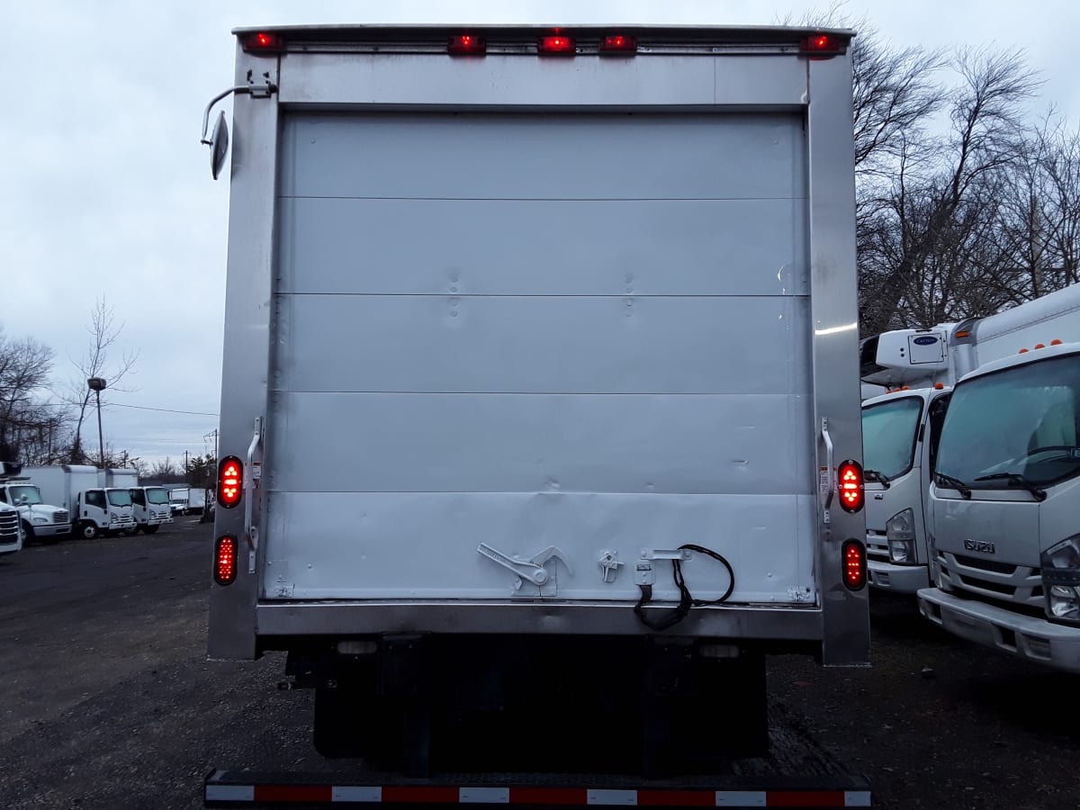 2016 Isuzu NPR 659247