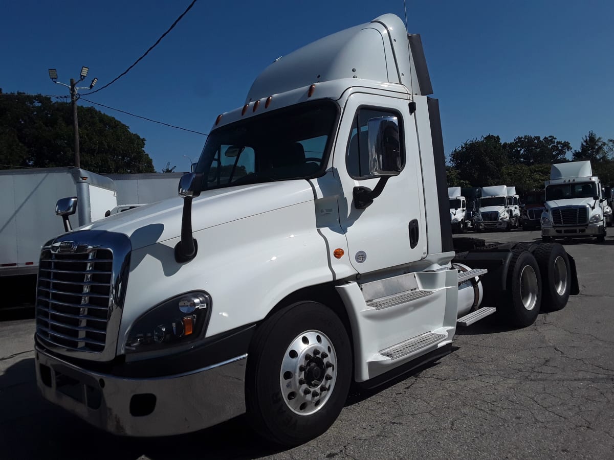 2016 Freightliner/Mercedes CASCADIA 125 659257