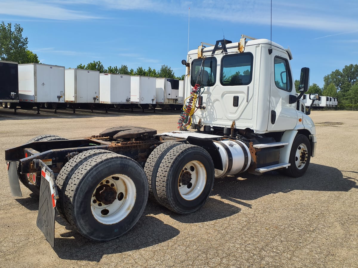 2016 Freightliner/Mercedes CASCADIA 113 659281