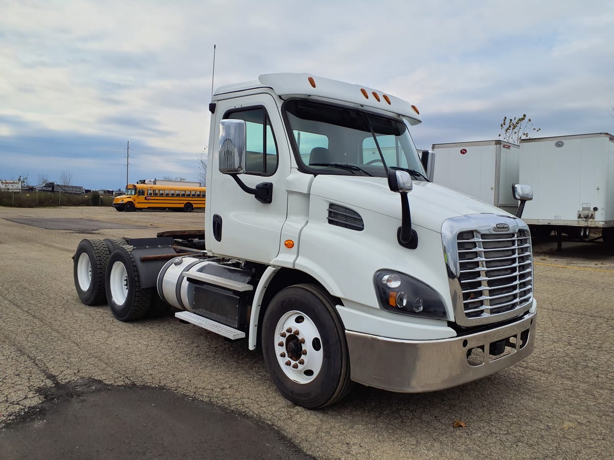 2016 Freightliner/Mercedes CASCADIA 113 659283