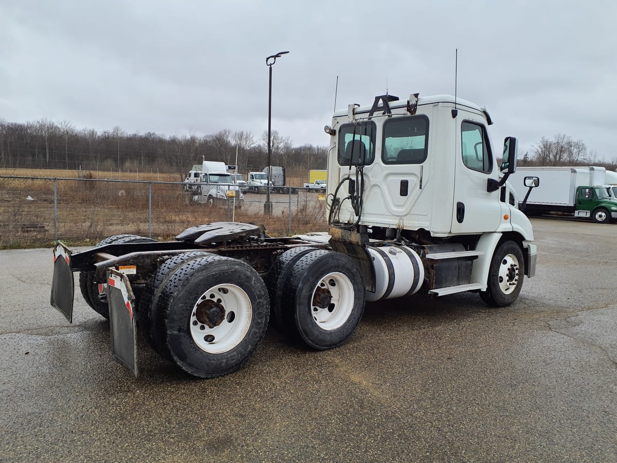 2016 Freightliner/Mercedes CASCADIA 113 659286