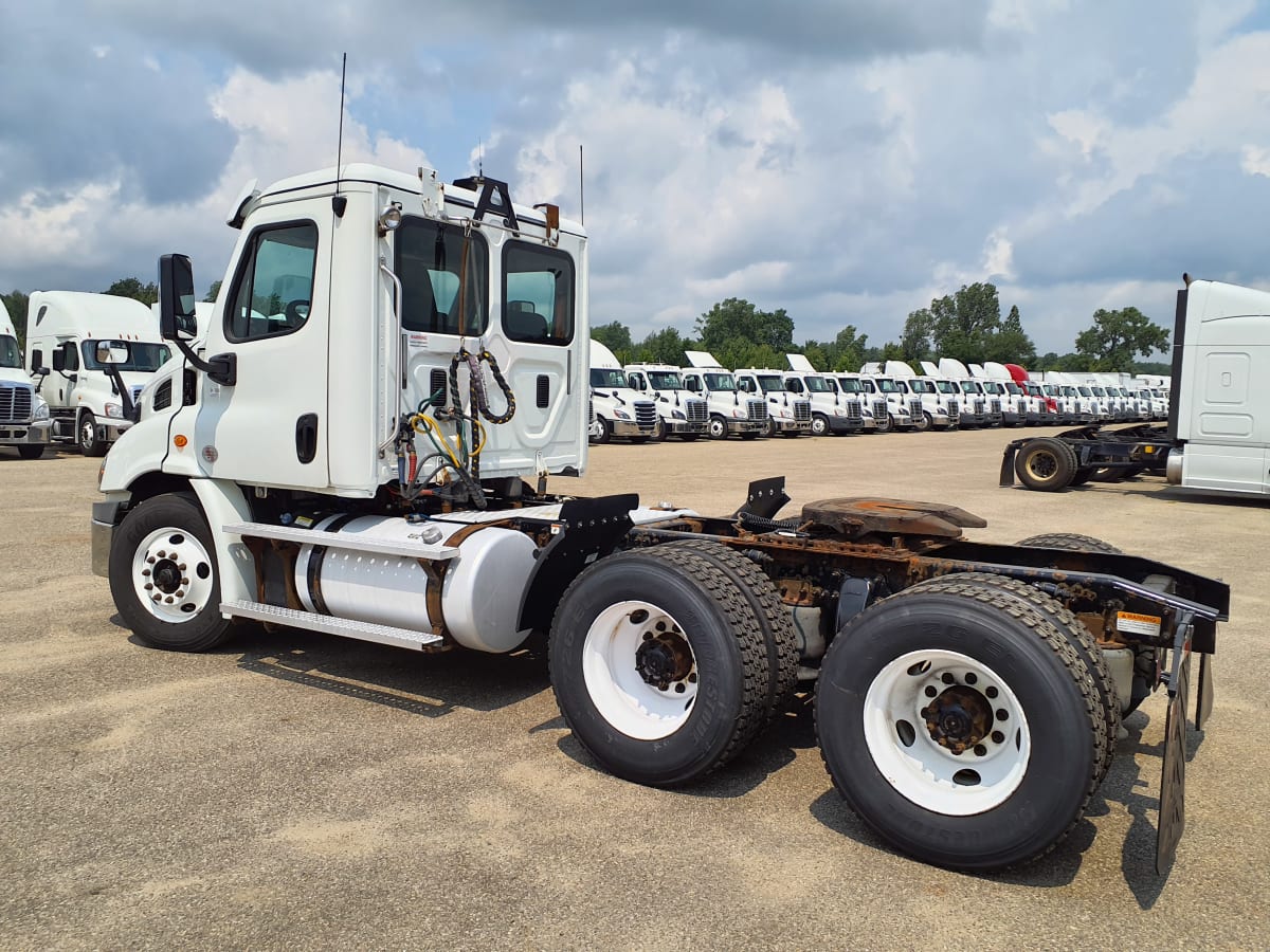 2016 Freightliner/Mercedes CASCADIA 113 659290