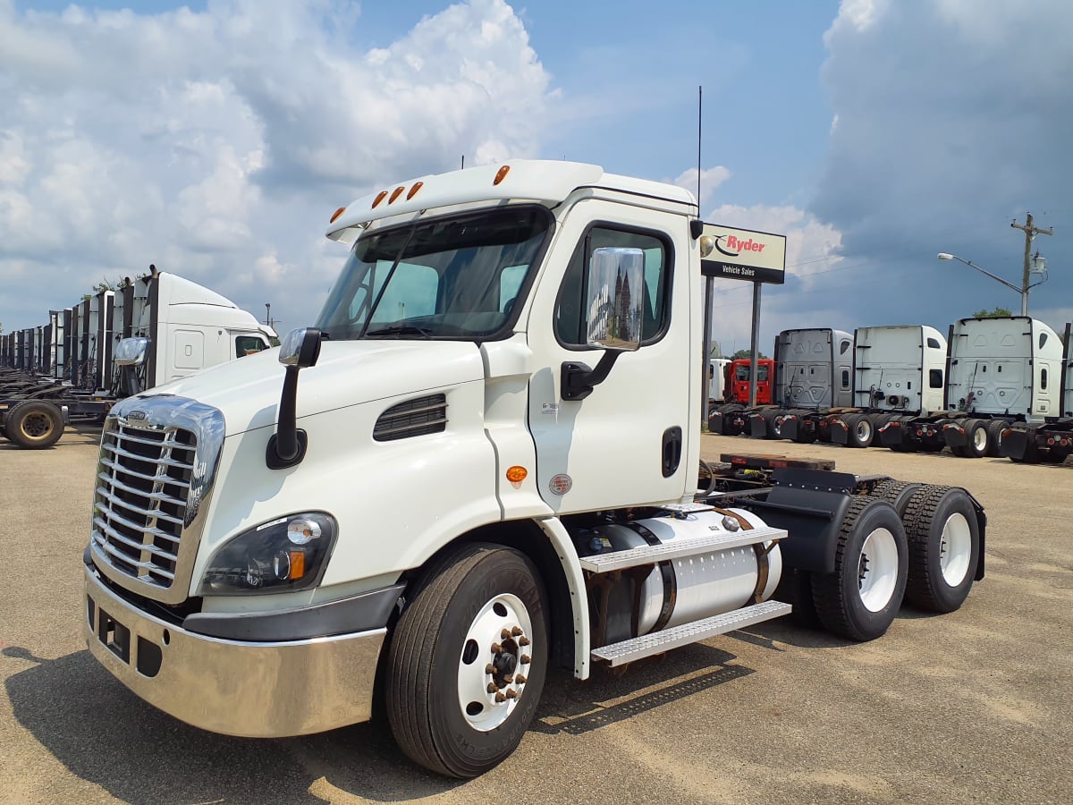 2016 Freightliner/Mercedes CASCADIA 113 659290