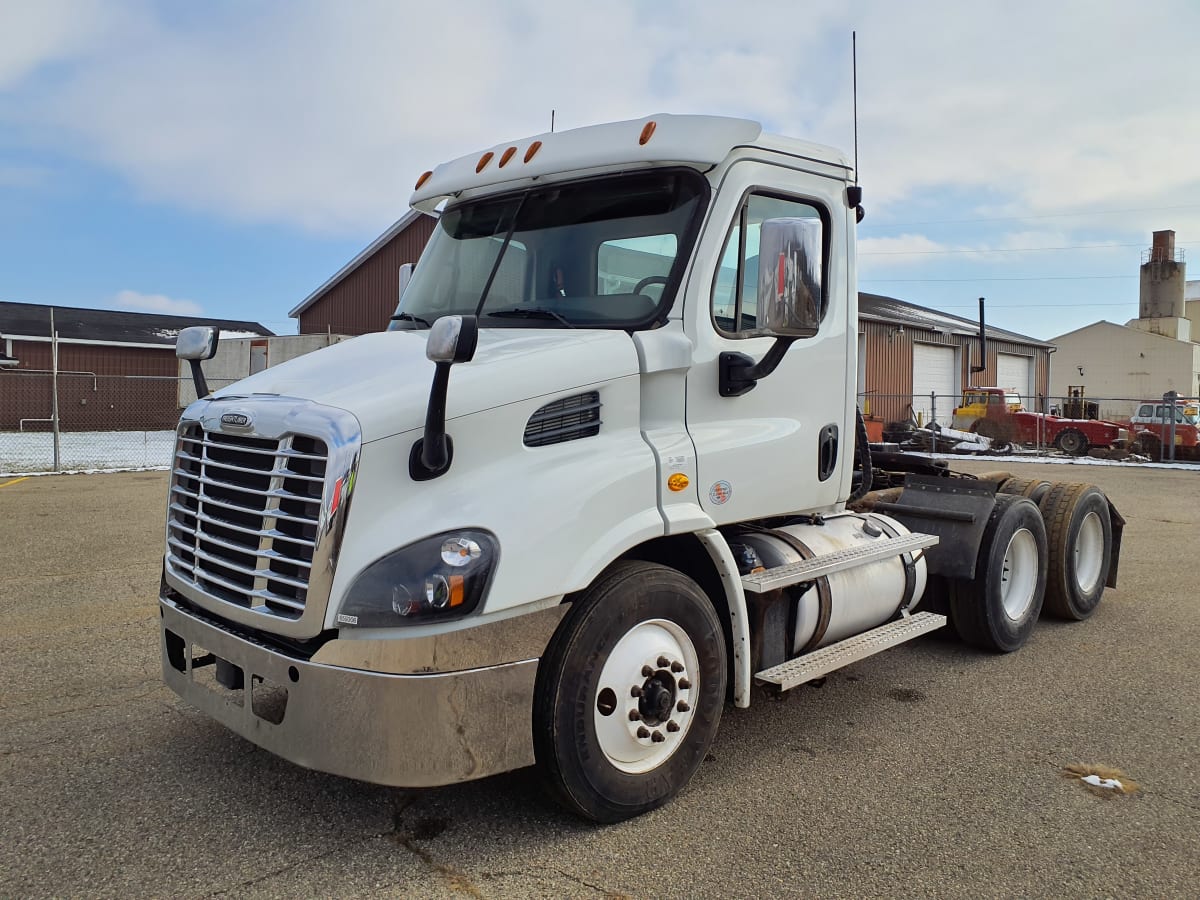 2016 Freightliner/Mercedes CASCADIA 113 659306