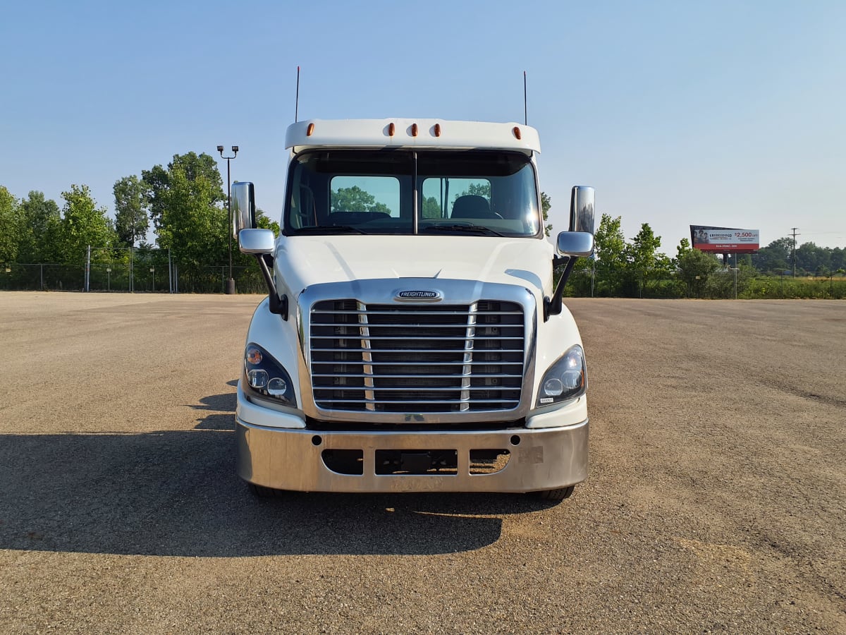 2016 Freightliner/Mercedes CASCADIA 113 659307